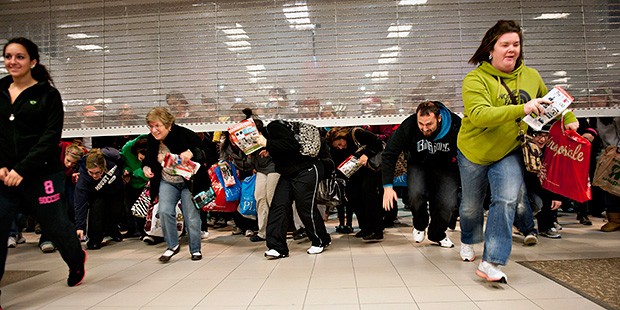 Black-Friday-Shoppers.jpg