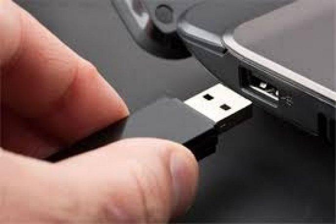 w_le-casse-tete-du-sens-des-prises-usb-c-est-bientot-termine-1386237128.jpg