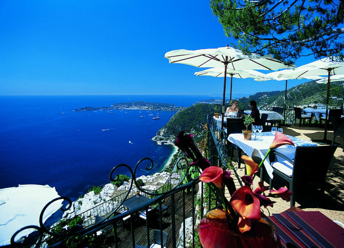 le-cafe-du-jardin-chateau-chevre-view.jpg