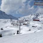 Cette station de ski réutilise la neige de l'année précédente en réponse au réchauffement climatique