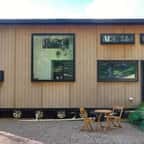 La tiny house de Sheree au milieu des arbres dans le Queensland