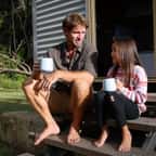 La tiny house construite par Shane pour sa fille et lui, avec environ 20 000 euros