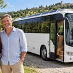 Bruno et Suzanne ont transformé cet Irisbus de 2012 en un véritable appartement roulant.