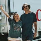 Ce couple a transformé un vieux camion Coca-Cola en adorable maison roulante et son intérieur va vous émerveiller