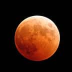 L'éclipse lunaire la plus longue du siècle a lieu ce vendredi : ne loupez rien de cet événement extraordinaire !