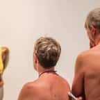 Pour cette exposition sur les corps, les visiteurs peuvent venir nus !