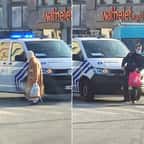 Bruxelles : les photos de policiers en train d'aider une vieille dame à traverser deviennent virales