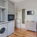 Paris : loué 601 euros, un appartement de 10 mètres carré a attiré des centaines de candidats