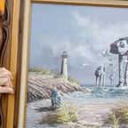 Cet artiste peint des référence à Star Wars sur de vieux tableaux et le rendu final est tout simplement génial
