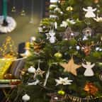 15 idées de décoration pour un sapin de Noël américain