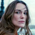 Keira Knightley dans la saison 2 de Black Doves, la série d'espionnage de Netflix