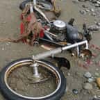 La Harley-Davidson d'Ikuo Yokoyama, rongée par la rouille, découverte en avril 2012 sur une plage de l'île Graham, au Canada