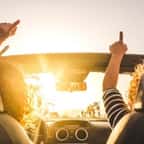 Les 10 accessoires indispensables à avoir dans sa voiture pour partir en vacances l’esprit léger