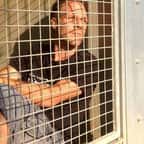 L'humoriste Rémi Gaillard va s'enfermer 24h/24 dans une cage de la SPA, filmé et retransmis en direct sur Facebook, et sera libéré quand tous les animaux du refuge seront adoptés