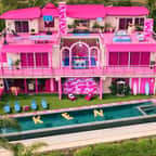 Il est désormais possible de réserver une nuit dans la maison de Barbie (gratuitement) ! 