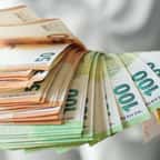 Des billets de banque