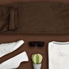 des vêtements à la mode Izac