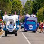 Les chars Dash et Lenor sur le Tour de France