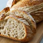 miche de pain en tranches