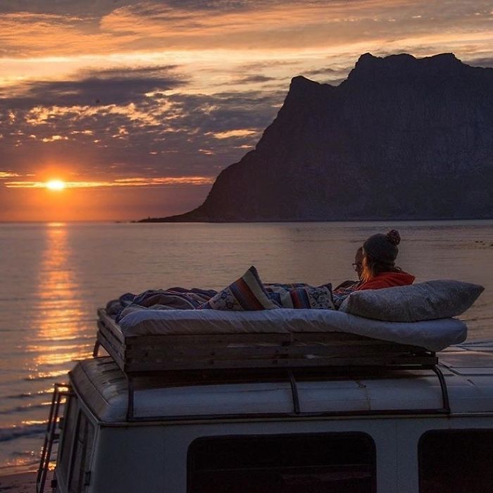 35 photos du compte Instagram « project.vanlife » qui vont vous donner envie de tout plaquer et d'acheter un van ! Par Clément P. 27