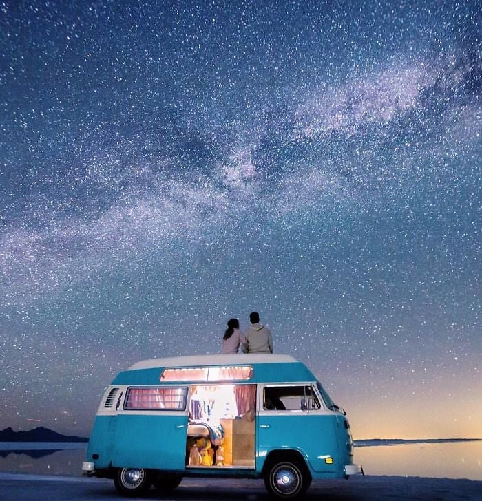 35 photos du compte Instagram « project.vanlife » qui vont vous donner envie de tout plaquer et d'acheter un van ! Par Clément P. 35