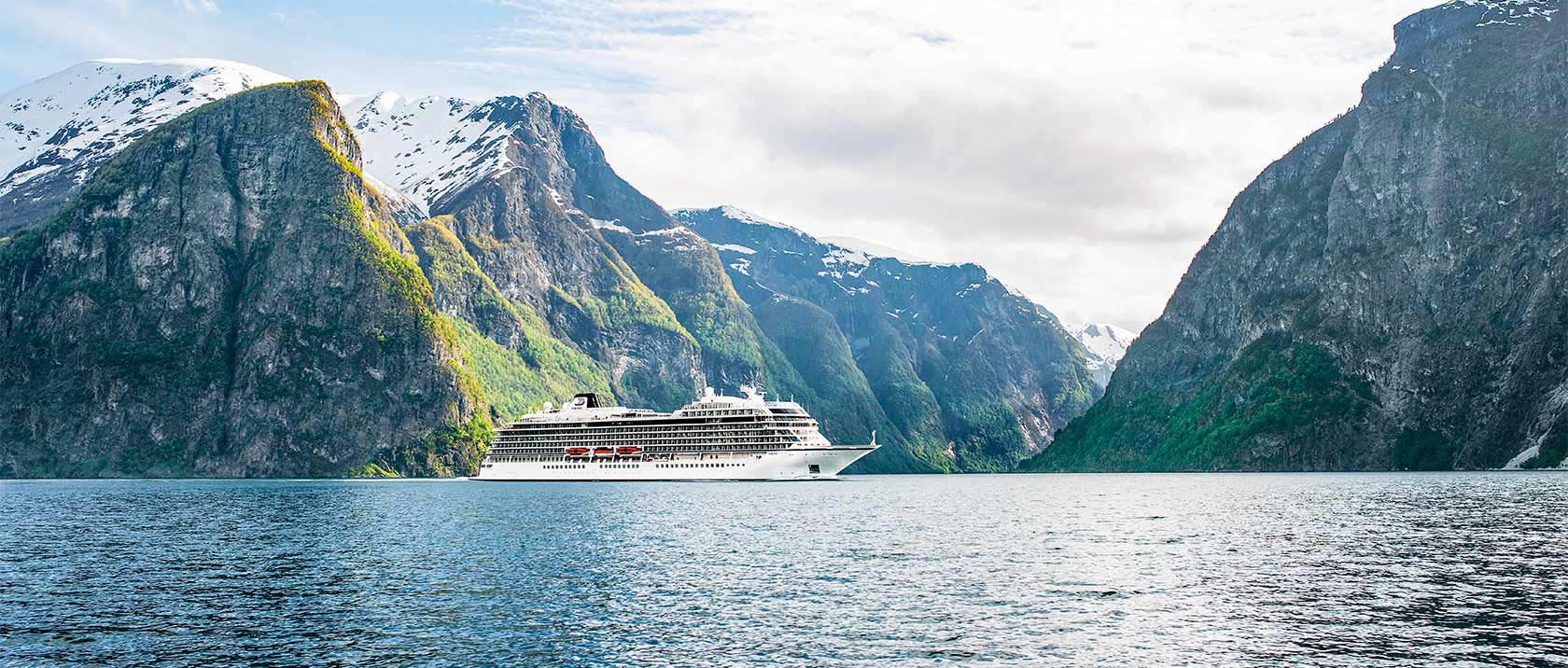 Cette croisière de 245 jours vous fait visiter 59 pays à travers le monde ! Par Clément P.                   4