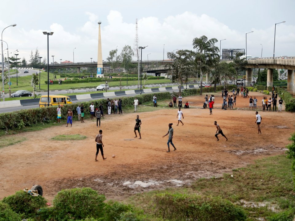 18 photographies pour réaliser la popularité extraordinaire du football dans le monde ! Par  Clément P. ReutersAkintundeAkinleye