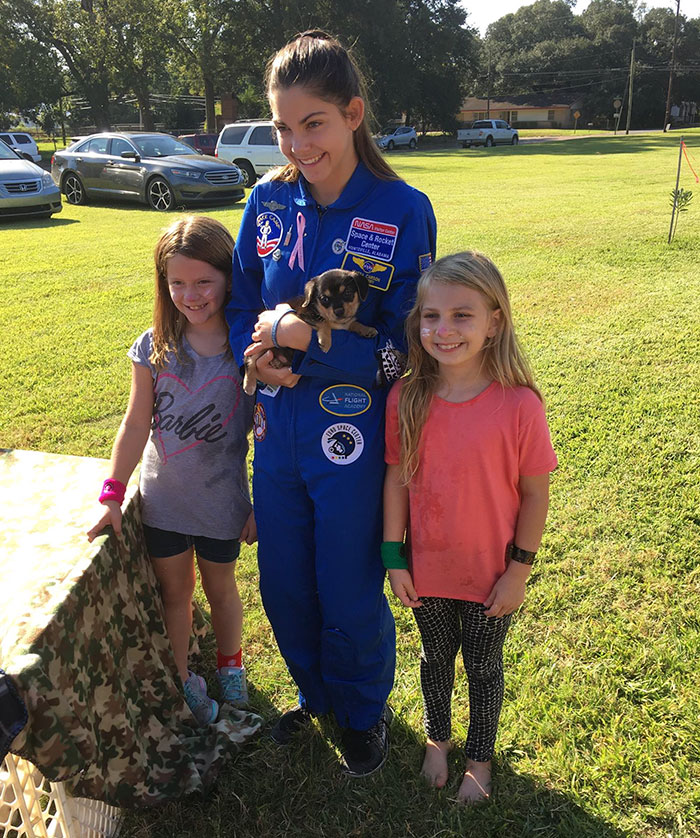 À 17 ans, elle a été choisie par la NASA pour être la première humaine à fouler le sol sur Mars !  Nasa-human-on-mars-one-mission-alyssa-carson-nasablueberry-5b3f4f658fad0__700