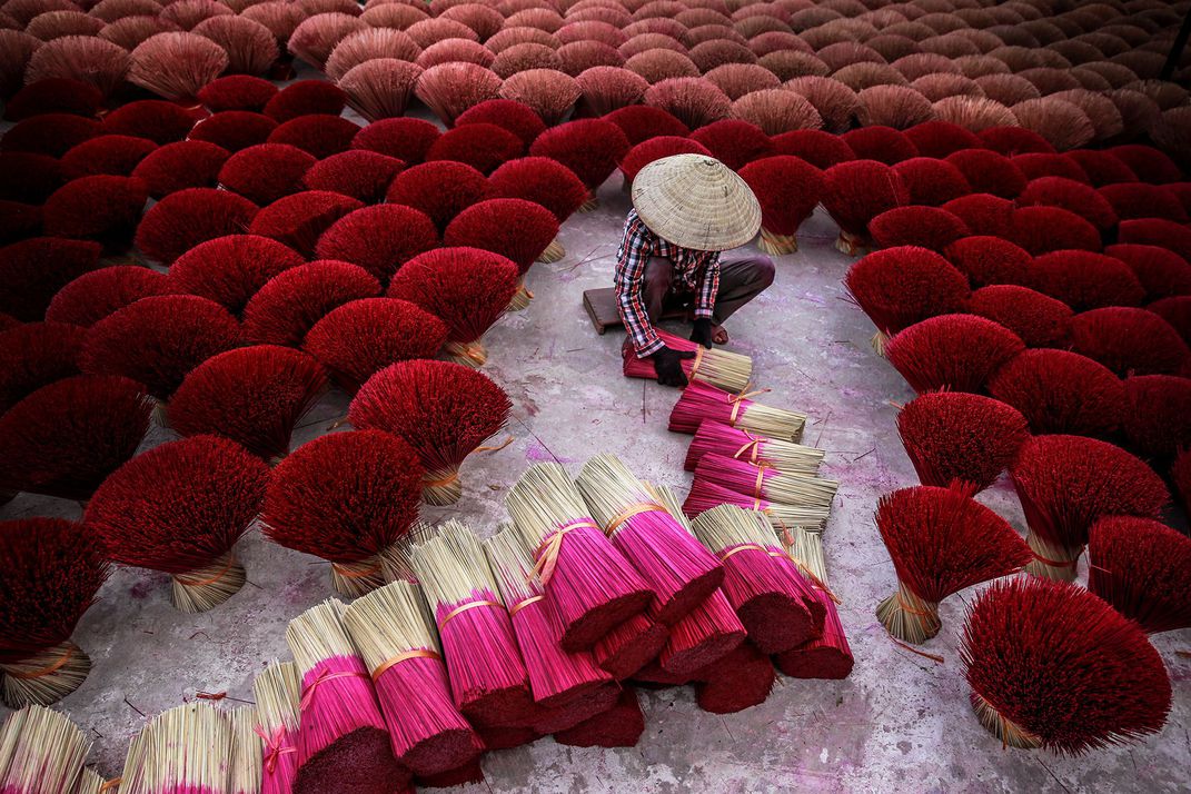 Ces 18 photographies figurent parmi les finalistes du concours annuel du magazine Smithsonian ! Par Pauline M.                    3c8842f8-110d-4ebb-8244-0a359f81d5fd