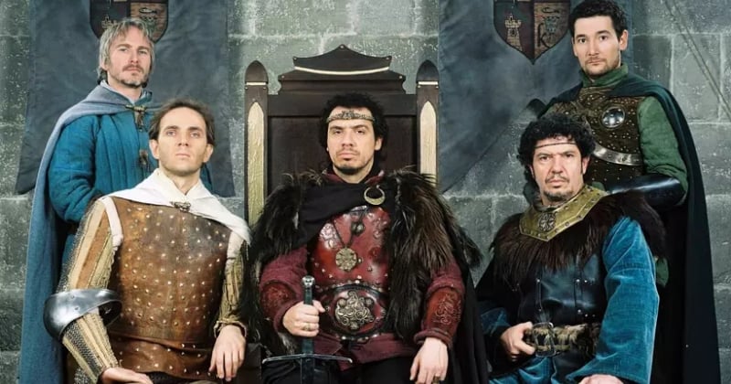 Kaamelott : 10 choses à savoir sur l’œuvre d’Alexandre Astier