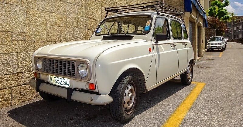 Renault : 20 ans après, les 4L et les R5 pourraient revenir en version électrique