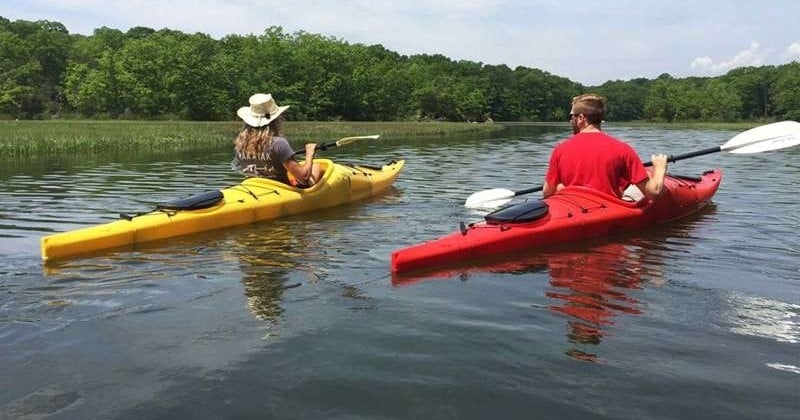 Ce kayak se transforme en sac à dos dès que vous avez fini de ramer, et vous pouvez l'emmener avec vous partout dans le monde