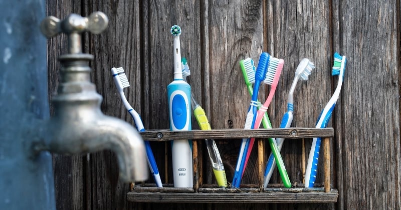 Voici la fréquence à laquelle il faut changer sa brosse à dents