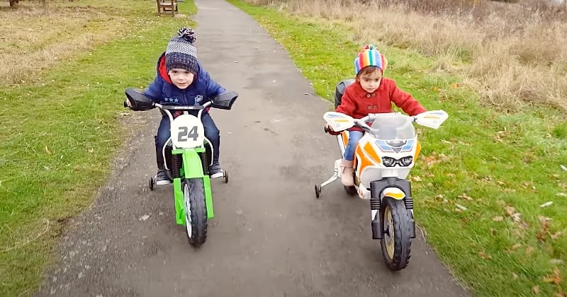 Dos niños de 2 años se escapan de la guardería… ¡en moto!