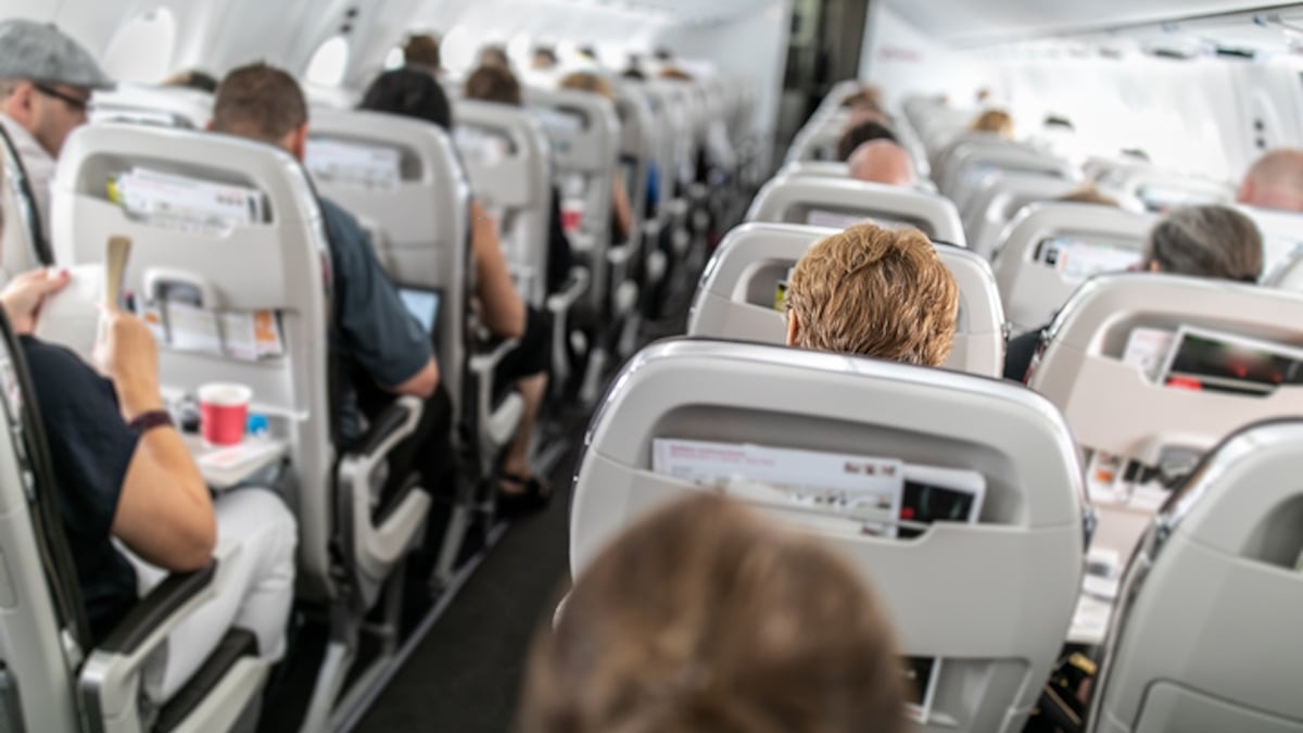 Voici la meilleure place à choisir dans un avion selon une hôtesse de l'air