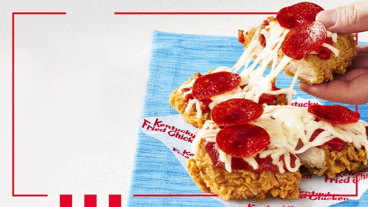 KFC lance la «Chizza», une pizza au... poulet frit !