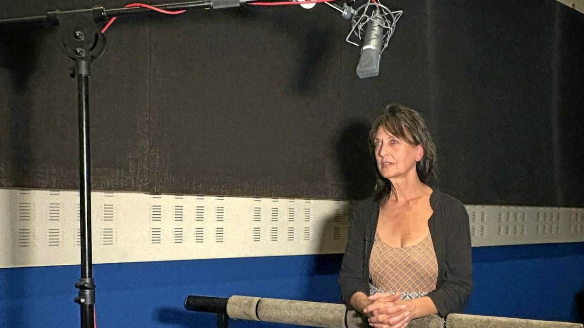 8 comédiens de doublage français mettent en demeure deux sociétés américaines d'IA qui ont volé leur voix