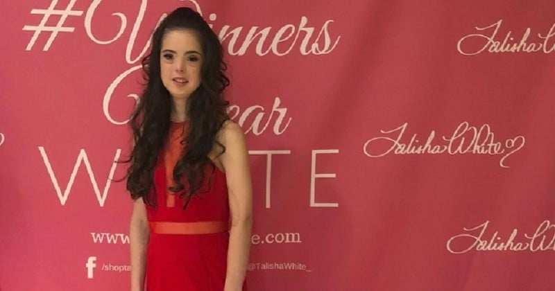 Cette jeune espagnole atteinte de trisomie 21 a réalisé son rêve en défilant à la Fashion Week de New York	