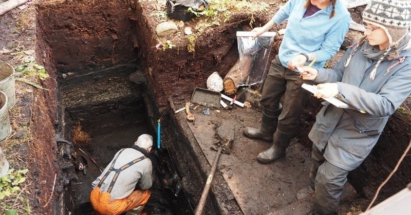 Une étudiante découvre un village vieux de 14 000 ans au Canada... Et cette découverte pourrait bien chambouler tout ce que nous pensions savoir sur l'origine des peuples Amérindiens