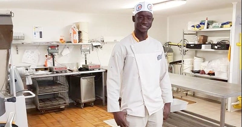 En Gironde, des habitants se mobilisent pour éviter l'expulsion d'un jeune boulanger malien apprécié de tous