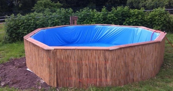 Découvrez comment avoir une super piscine pour pas cher ! La méthode est géniale !