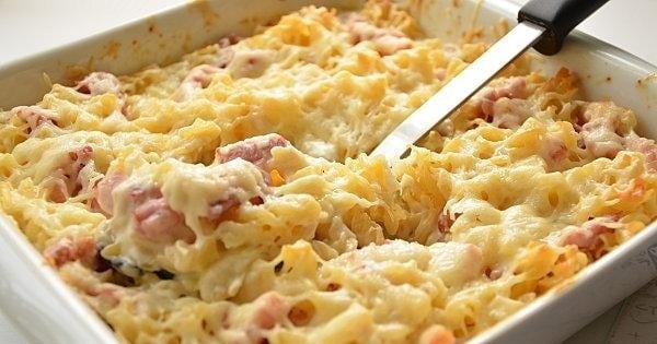 La recette express du jour : le gratin de pâtes au jambon et au fromage, prêt en 10 minutes !