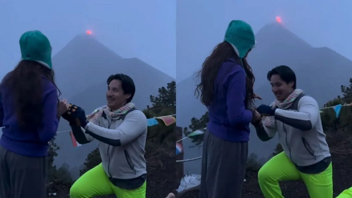 Demande en mariage devant l'éruption du volcan Fuego