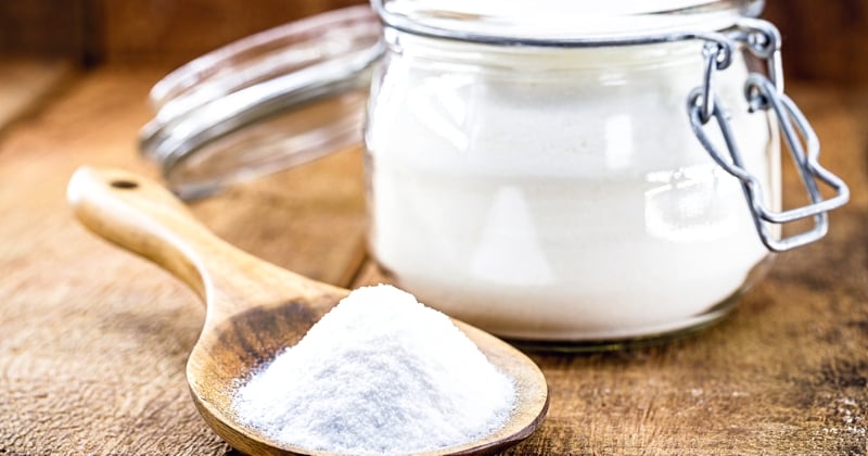 Bicarbonate de soude : voici pourquoi il faut absolument en avoir à la maison