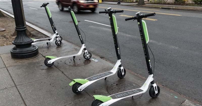 Les trottinettes électriques bientôt bannies des trottoirs