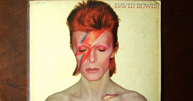 Le premier enregistrement de David Bowie était caché depuis 55 ans... dans une corbeille à pain