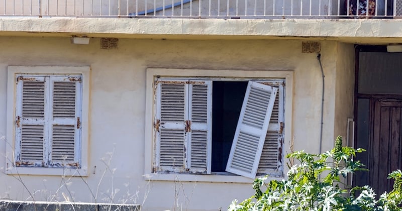 Sa maison est squattée, le retraité de 77 ans ne peut plus payer sa maison de retraite