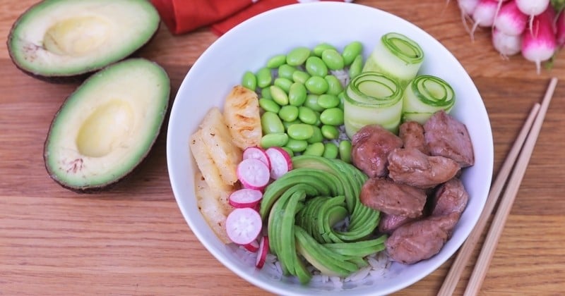 Revisitez le poke bowl avec de l'agneau pour un déjeuner rempli de couleurs  !