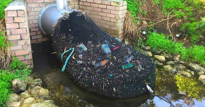 Australie : des collecteurs de pluie à la sortie des égouts pour empêcher les déchets de finir dans l'océan