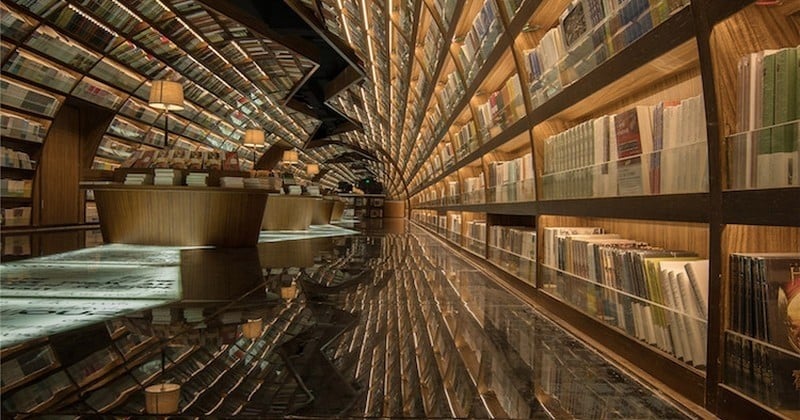 Cette incroyable bibliothèque au cadre digne d'un film de science-fiction va faire rêver tous les bibliophiles !